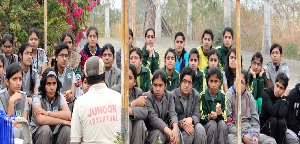 Outdoor Experiential Learning for Students in India | Junoon Adventure