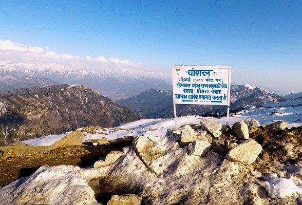 Drive to Chanshal Pass - Rohru - Junoon Adventure